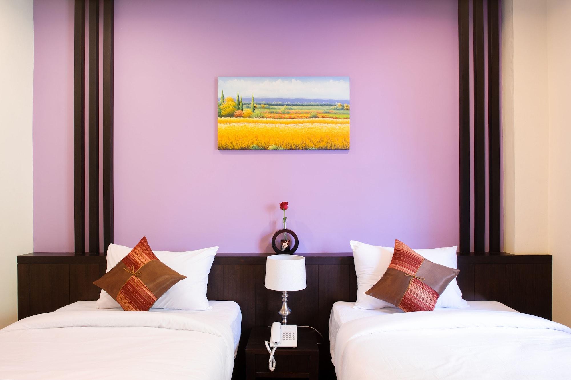 Tara Place Hotel Бангкок Экстерьер фото